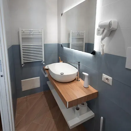 Pensjonat Nazzarooms 4*