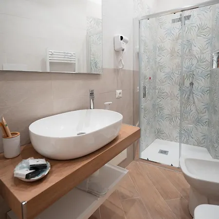 Pensjonat Nazzarooms 4*